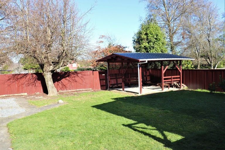 Photo of property in 23 Gordon Place, Levin, 5510