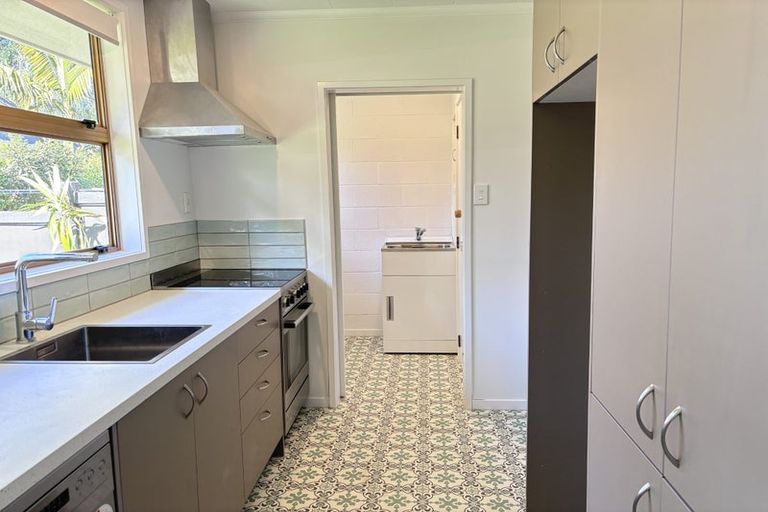 Photo of property in 19 Keirunga Road, Havelock North, 4130