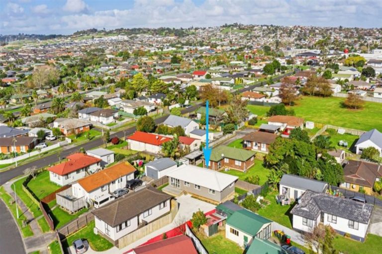 Photo of property in 16a Belinda Avenue, Flat Bush, Auckland, 2023