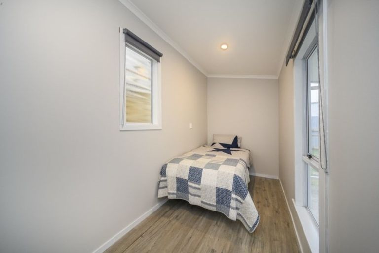 Photo of property in 37 Hammond Street, Bulls, 4818