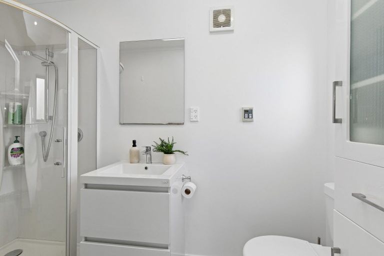 Photo of property in 8 Tikati View, Titahi Bay, Porirua, 5022
