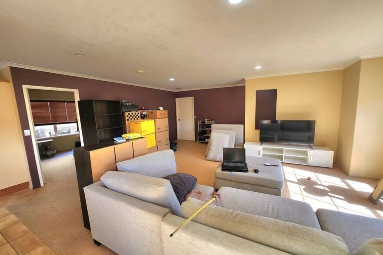 Photo of property in 14 Aviara Court, Northpark, Auckland, 2013