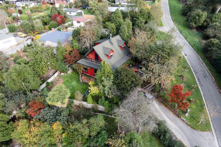 Photo of property in 4 Bridge Street, Geraldine, 7930