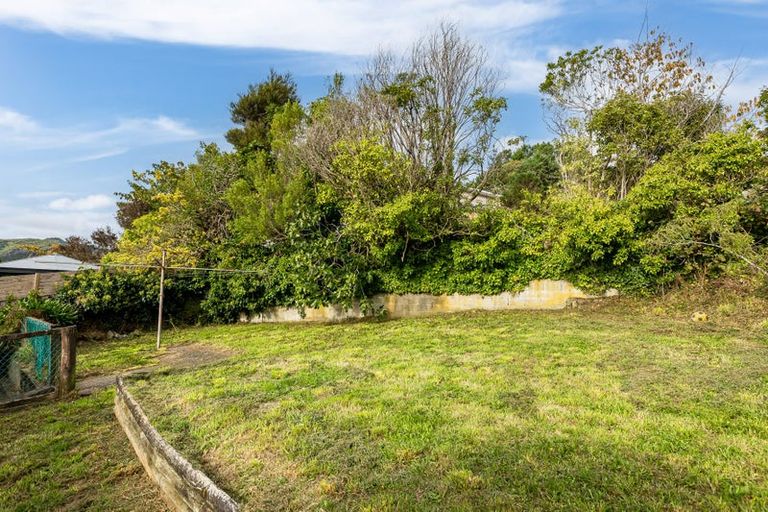 Photo of property in 71b Holland Street, Wainuiomata, Lower Hutt, 5014