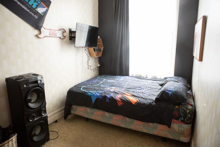 Photo of property in 11 Coronation Street, Waimate, 7924