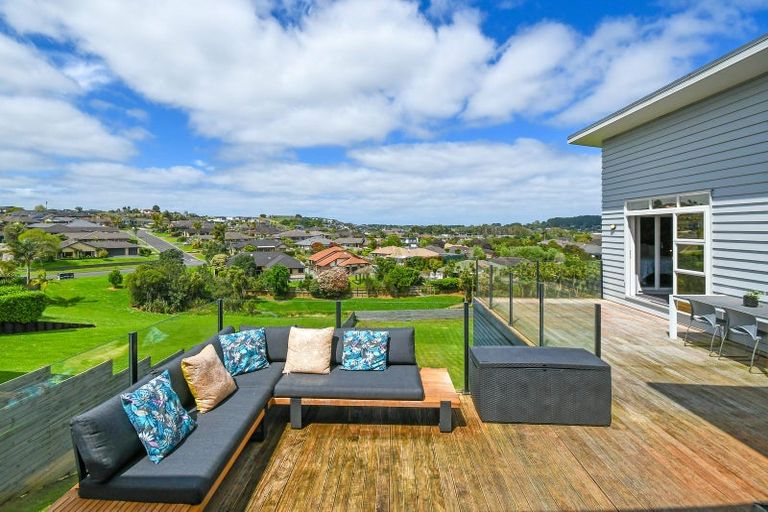 Photo of property in 29 Ina Ville Drive, Pukekohe, 2120