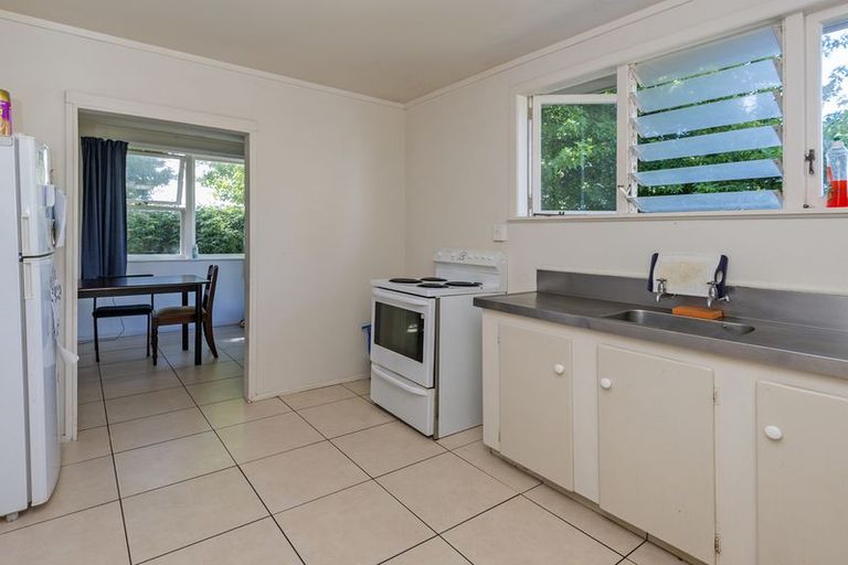 Photo of property in 49 Mckean Avenue, Manurewa, Auckland, 2102
