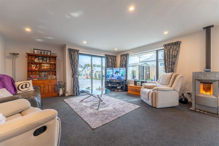 Photo of property in 43 Lune Street, South Hill, Oamaru, 9400