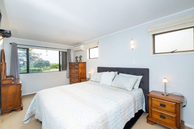 Photo of property in 148 Beach Road, Haumoana, 4102