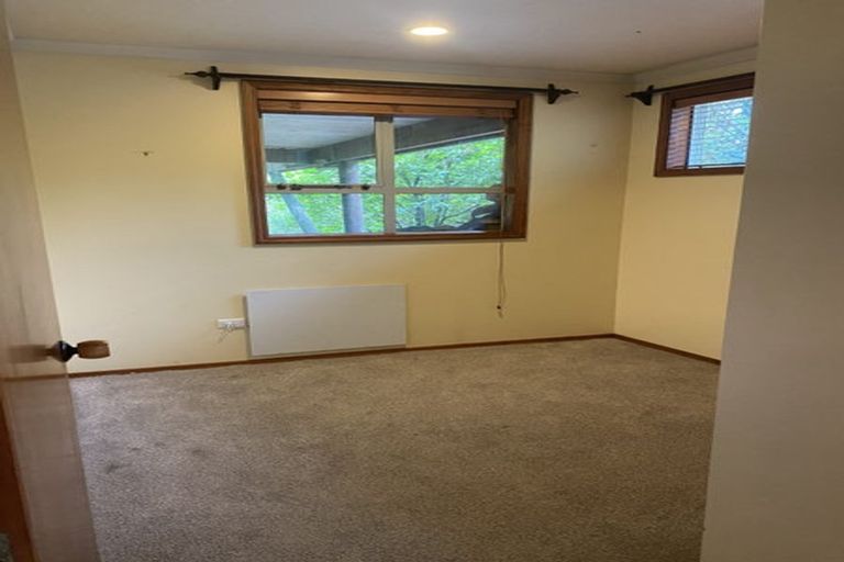 Photo of property in 18 Tinopai Road, Titirangi, Auckland, 0604