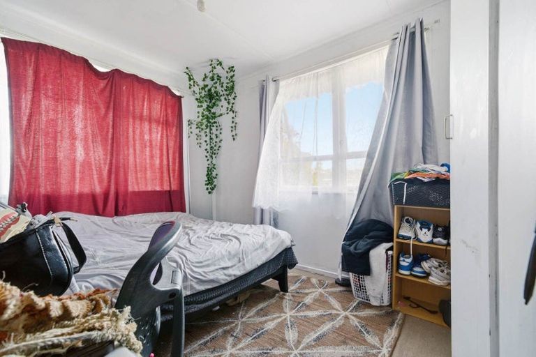 Photo of property in 13 Archboyd Avenue, Mangere East, Auckland, 2024