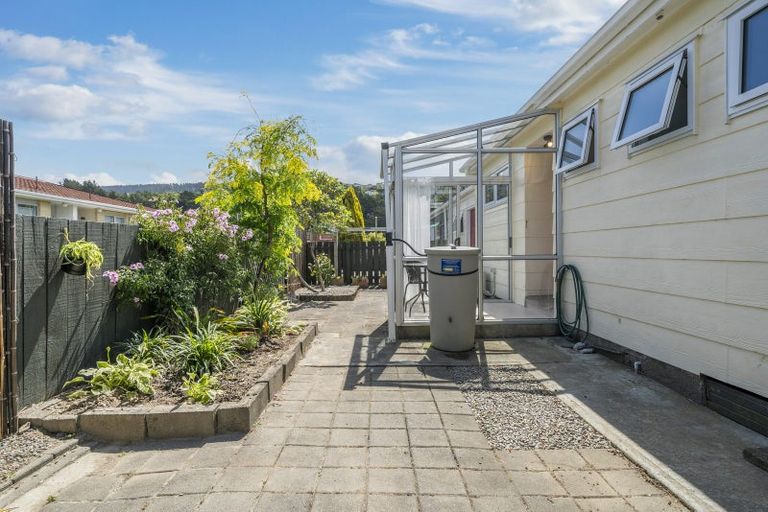 Photo of property in 16b Beauchamp Street, Tawa, Wellington, 5028