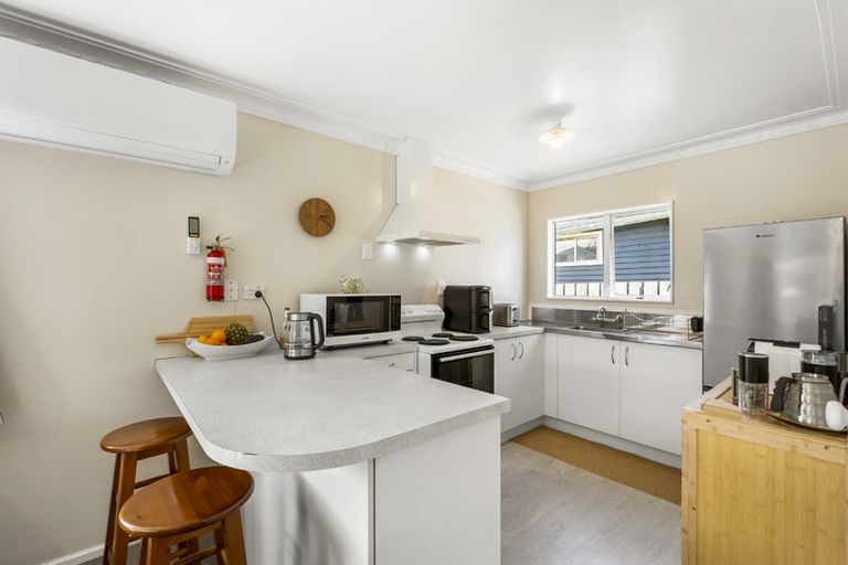 Photo of property in 49a Bay Street, Red Beach, 0932