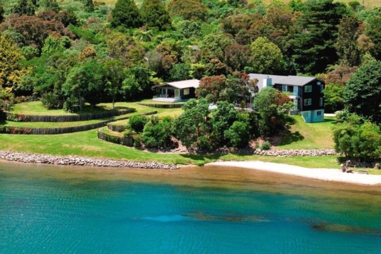 Photo of property in 11 Morehu Road, Rotoiti Forest, Rotorua, 3074