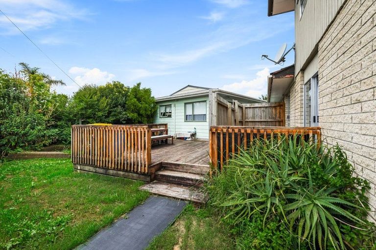 Photo of property in 5 Bittern Place, Henderson, Auckland, 0610