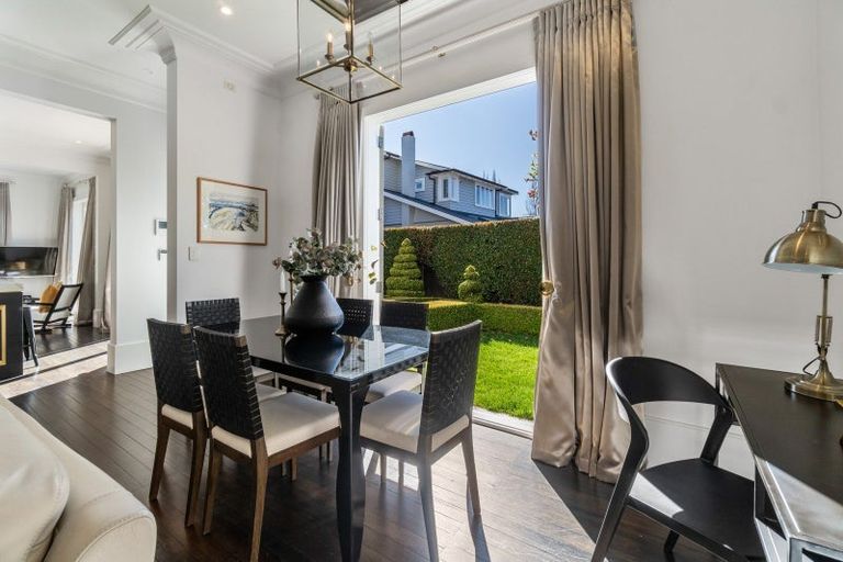 Photo of property in 8a Burwood Crescent, Remuera, Auckland, 1050