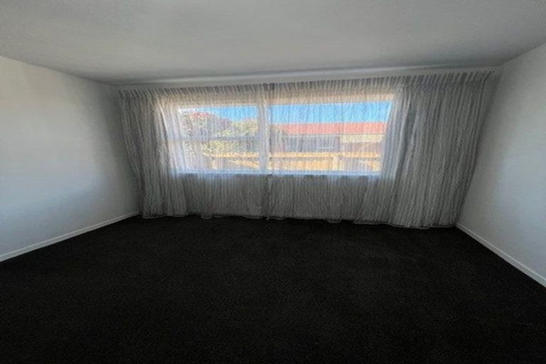 Photo of property in 2/15 Bowen Street, Upper Riccarton, Christchurch, 8041