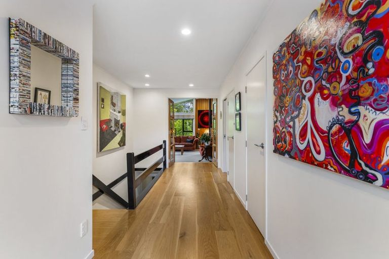 Photo of property in 130 Bramley Drive, Farm Cove, Auckland, 2012