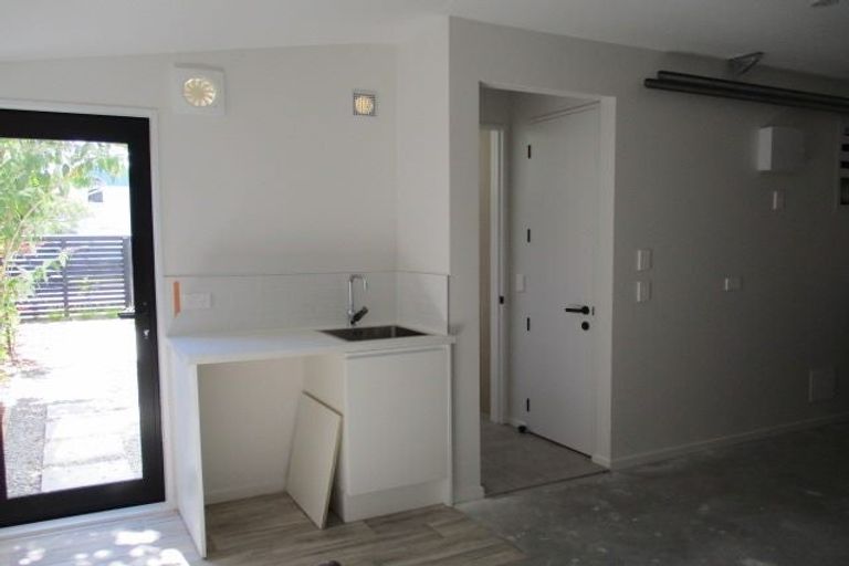 Photo of property in 121a Packe Street, Edgeware, Christchurch, 8013