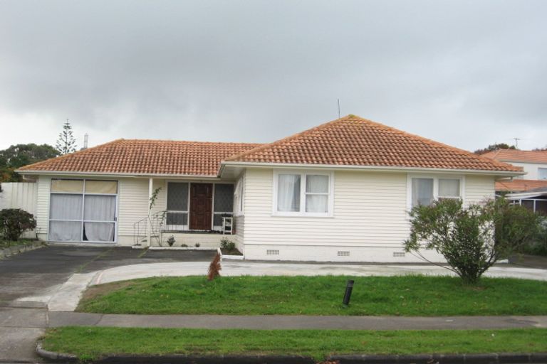 Photo of property in 128 Ti Rakau Drive, Pakuranga, Auckland, 2010