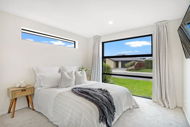 Photo of property in 26 Quinn Crescent, Woodend, 7610