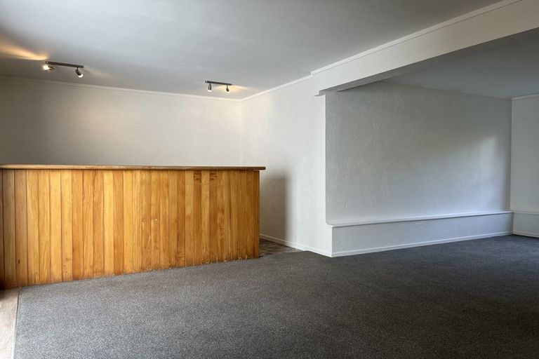 Photo of property in 20 Santiago Crescent, Unsworth Heights, Auckland, 0632