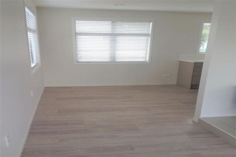 Photo of property in 37 Jonathon Street, Brookfield, Tauranga, 3110