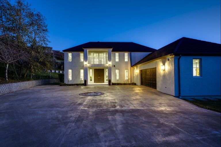 Photo of property in 22 Burbury Ridge, Havelock North, 4130