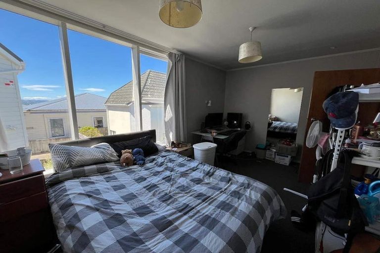 Photo of property in 34 Grove Road, Kelburn, Wellington, 6012