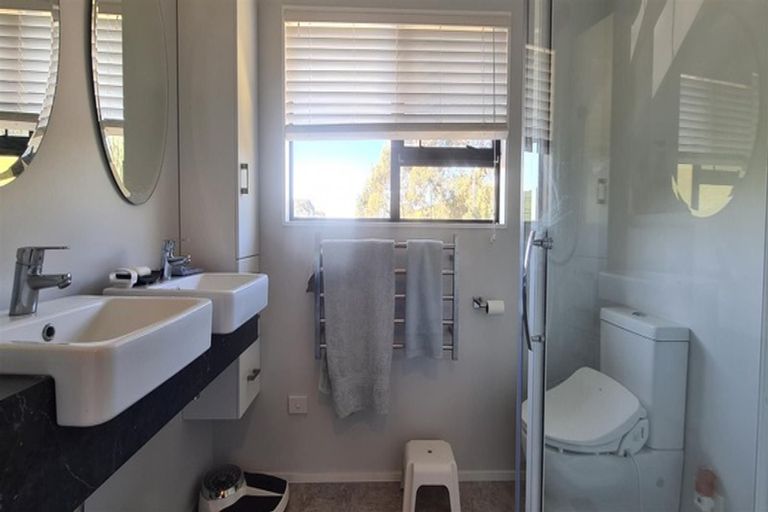 Photo of property in 814 State Highway 2, Pakipaki, Hastings, 4178