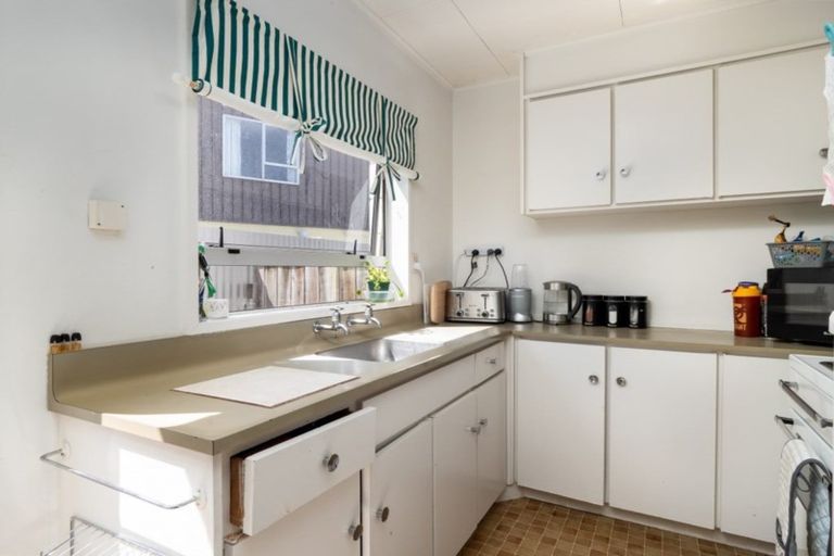 Photo of property in 4/10 Lane Street, Woolston, Christchurch, 8023