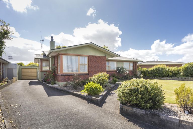 Photo of property in 4 Keith Elliott Street, Feilding, 4702