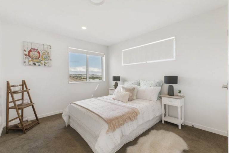 Photo of property in 128a Jeffs Road, Flat Bush, Auckland, 2016