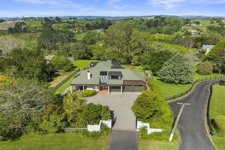 Photo of property in 257 Point View Drive, Dannemora, Auckland, 2016