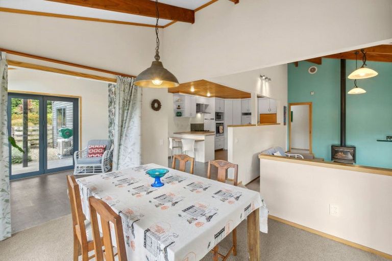 Photo of property in 10 Redwood Crescent, Westown, New Plymouth, 4310