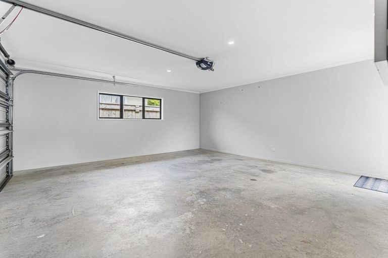 Photo of property in 25b Karaka Street, Merrilands, New Plymouth, 4312