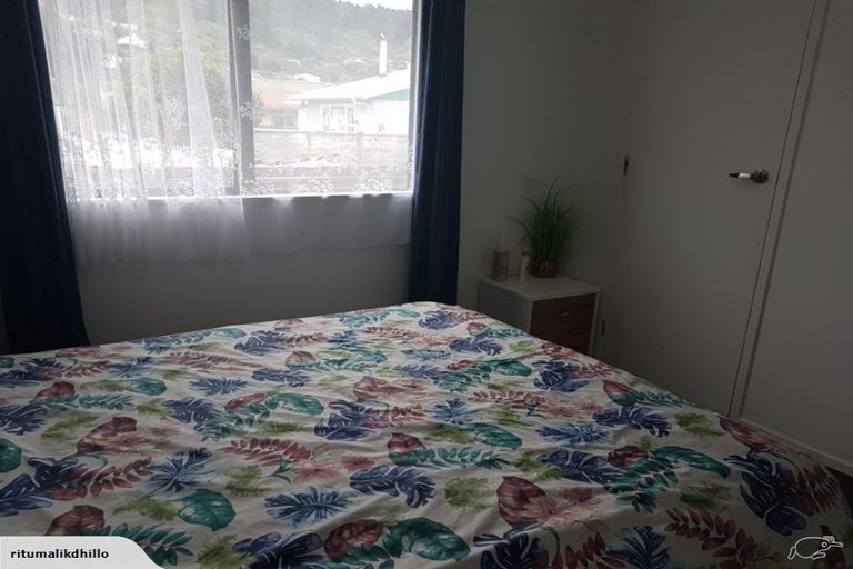 Photo of property in 7 Rawson Street, Tawa, Wellington, 5028