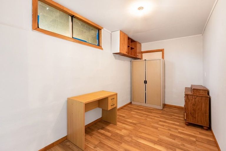 Photo of property in 14 Glen Alton Avenue, Paparangi, Wellington, 6037