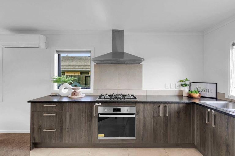 Photo of property in 18 Patatee Terrace, Baverstock, Hamilton, 3200