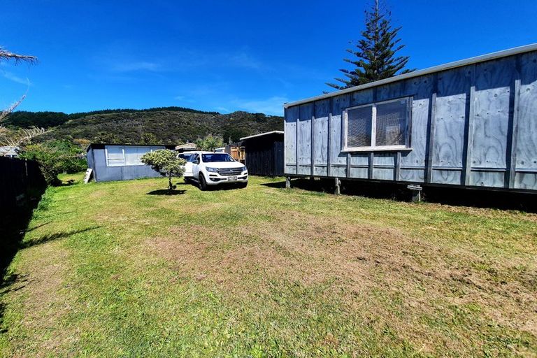 Photo of property in 11b Centreway Road, Port Waikato, 2695