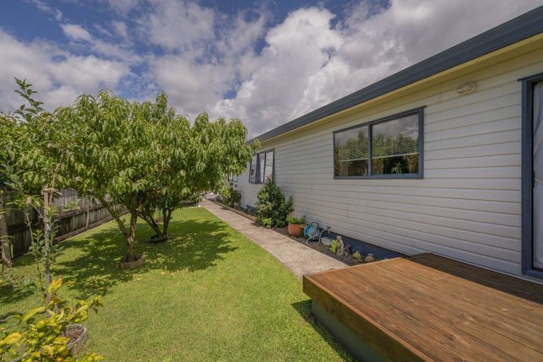 Photo of property in 17 Seascape Avenue, Whitianga, 3510
