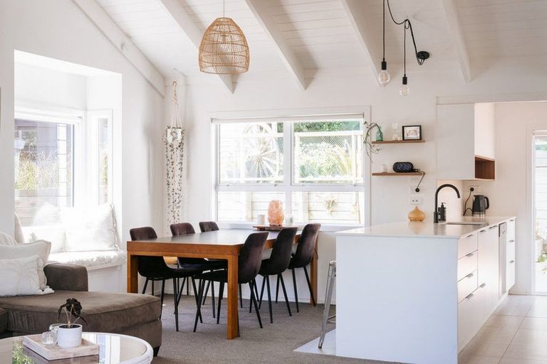 Photo of property in 15 Claydon Place, Ohope, 3121