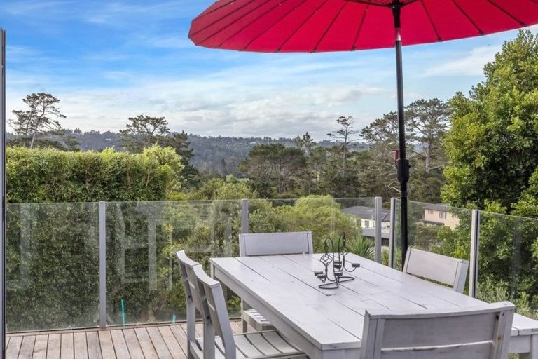 Photo of property in 168 Kittiwake Drive, Schnapper Rock, Auckland, 0632