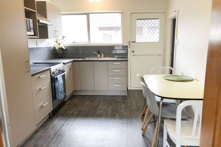 Photo of property in 2/97 Geraldine Street, Edgeware, Christchurch, 8013