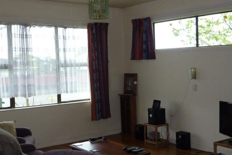 Photo of property in 39 Romilly Street, Westport, 7825