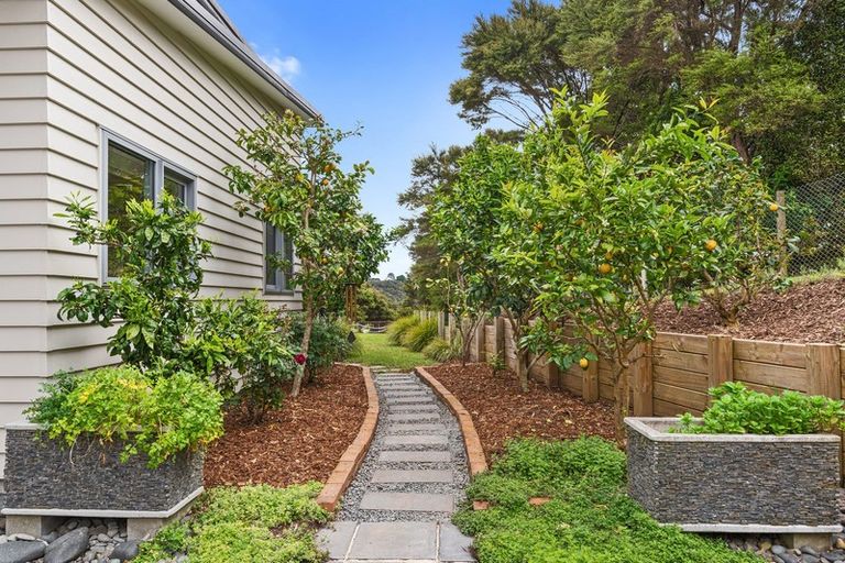 Photo of property in 18 Stevensons Crescent, Albany Heights, Albany, 0793