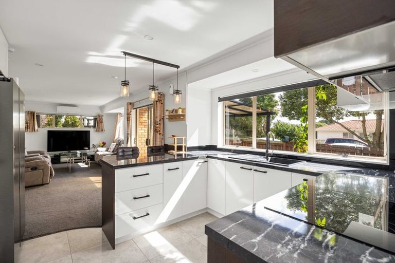 Photo of property in 9a Portland Street, Welcome Bay, Tauranga, 3112