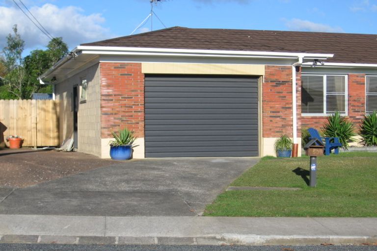 Photo of property in 53 Angelo Avenue, Howick, Auckland, 2014