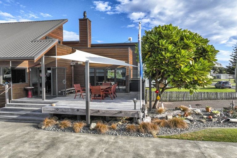 Photo of property in 41 Kuku Avenue, Mahia, Nuhaka, 4198