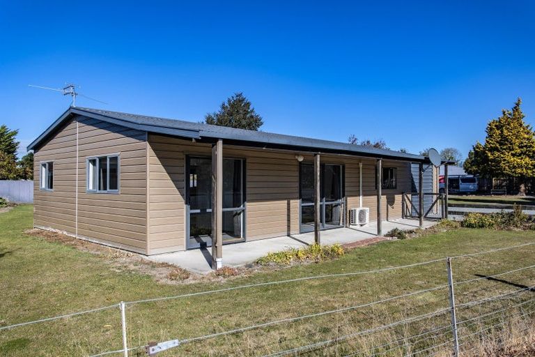 Photo of property in 63a Church Street, Oxford, 7430